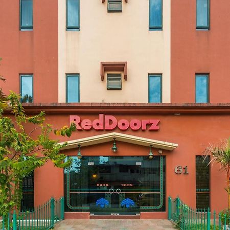 Готель Reddoorz At Geylang Сінгапур Екстер'єр фото